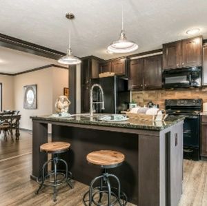 Meet your Posher, Rafaela